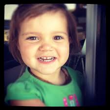 Avery Linton's Instagram, Twitter & Facebook