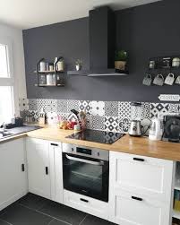 Nina On Instagram Matin Pluvieux Un Week End Qui Commence Sous La Pluie On Va Prendre Notre Temps Aujourd En 2020 Cuisine Moderne Idee Deco Cuisine Cuisines Maison