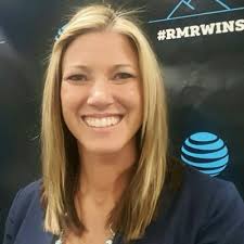 Maren Richards's Instagram, Twitter & Facebook