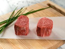 Celebrating fullblood, crossbred and commercial classes, the wagyu branded beef competition seeks to promote excellence in wagyu beef production for producers and brand owners. Japanese Miyazaki Wagyu Filet Mignon Kobe Beef Style 2 Per Pack