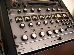 allen heath xone v6 pro 6 channel dj mixer penny and giles faders thats quality dj mixing baby mikelafunk dee jay musique
