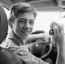 Deb Tobias's Instagram, Twitter & Facebook