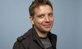 Legendary confirma que Gareth Edwards dirigira la secuela de 'Godzilla' y  posiblemente, la trilogia