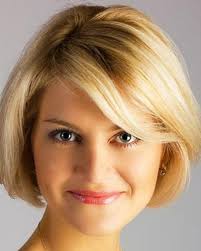 Short hairstyles for thick hair include layered bobs, curly bobs, boyish pixies, spiky pixies, 50s curls, retro looks, celebrity cuts, and so many more! 104 Hottest Short Hairstyles For Women In 2021