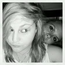 ☆Teri Vos☆ (@TeeVos)