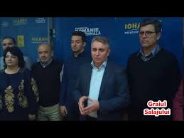 Iohannis ramane presedintele romaniei si castiga la scor in fata vioricai dancila. Exit Poll Alegeri Prezidentiale 2019 Turul 1 Reactia Pnl Salaj Youtube