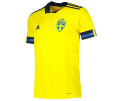 Mit schweden verbinden die meisten von uns leckere backwaren, pippi langstrumpf und die königliche familie, aber auch die schwedische. Adidas Schweden Trikot 2020 Ab 31 99 Preisvergleich Bei Idealo De