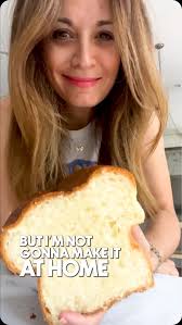 I love stuffed French toast and I love almond croissant so it seemed only  fitting to smash them together. This is such a perfect match. Make it  today. #yumtotheyum #snack #brunch #easyrecipes