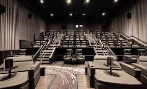 Arclight la jolla launched in 2012 in la jolla and is a key part of the utc remodel. Cinema In Style Luxury Movie Theatres In San Diego Sd Entertainer Magazine