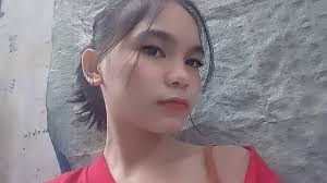 Awkward situations almost every girl can relate to. 😅