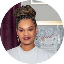 Shawanda Jones's Instagram, Twitter & Facebook