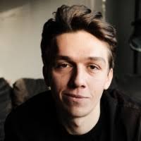 Adam Lapinski's Instagram, Twitter & Facebook