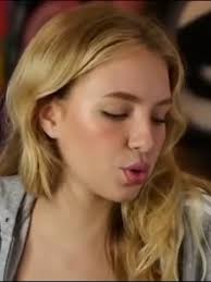 História Trágica de Emily Grace Jones