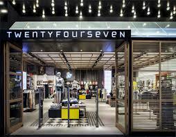 Twentyfourseven Store Ishpro Center Beer Sheva Designed By Bilgoray Pozner Store Design Be Er Sheva Retail Fashion
