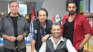 Bölüm özetifidan evde bütün ekibe muhteşem bir mantı partisi verir. Molatik Yillar Sonra Arka Sokaklar