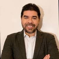 70+ perfiles de «Carlos Orosco»