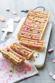 Tarte A La Rhubarbe Rose Pistaches Recette Rhubarbe Tarte Rhubarbe Pistache