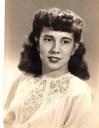 Regina Ratliff's Instagram, Twitter & Facebook