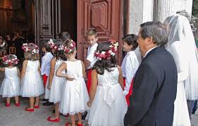 Trabalha com as gravadoras farol música e casa limón. Casamento De Carminho E Diogo Clemente Casamento Famosos Carminho Fadista Igreja Meninosdasaliancas Portugal Lisboa Casamentos Casamento Famosos