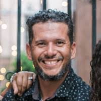 Ethan Morey's Instagram, Twitter & Facebook