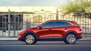 The fusion generation has always been comfortable, pleasant to drive, quiet and plenty roomy. 2022 Ford Escape Hybrid Changes And Specs 2021 2022 Electric Cars