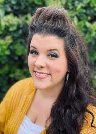 Jessica Pack's Instagram, Twitter & Facebook