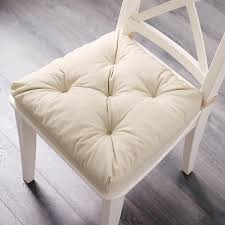 Anche in ikea gli acquirenti possono conoscere le buone offerte, in modo che il prodotto ha una buona domanda e questo sito. Malinda Cuscino Per Sedia Beige Chiaro 40 35x38x7 Cm Ikea It