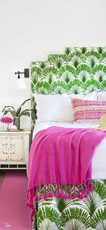 Emerald Green Mixed With Hot Pink Cool Color Combo That Is Fresh And Fashion Forward Tropical Bedroom Decor Tropical Bedrooms Bedroom Green