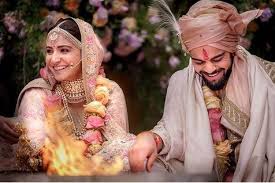 She has been spotted cheering for her beau at many cricket games. Mengenal Pengantin Baru Bollywood Anushka Sharma Dan Virat Kohli