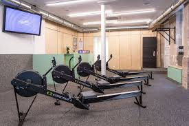 Cluster Sports Club Paris Entrainement Fractionne Studio Moderne Salle De Sport