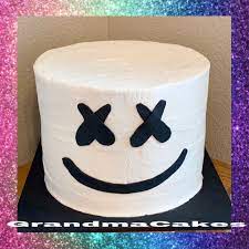 Hope you guys enjoy this marshmello face. Marshmallow Head Cake Marshmallow Cake Marshmallow Cake