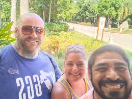 It's Jane here, a flight attendant with a suitcase full of stories and a  heart that lives in travel💖✈️ Every layover is a little trip inside a big  flight. First I go