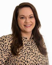 Amanda Hoppe's Instagram, Twitter & Facebook