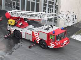 Pompiers Lausanne 2 Autoladder Wikipedia Brandweerwagens Brandweer Mercedes Benz