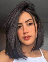 All information and images about the latest medium hairstyles and haircuts that will be trending in 2018. Stylish Medium Haircuts For Women In 2020 Stylezco