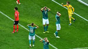 في المجموعة السادسة النارية بجوار كل من منتخبات ألمانيا والبرتغال والمجر، فيما تتواجد ويلز في المجموعة الأولى رفقة منتخبات. ØªØ±Ø§Ø¬Ø¹ ØªØ§Ø±ÙŠØ®ÙŠ 2018 Ø¹Ø§Ù… Ø¶Ø§Ø¦Ø¹ Ù„Ù„Ù…Ù†ØªØ®Ø¨ Ø§Ù„Ø£Ù„Ù…Ø§Ù†ÙŠ Ù„ÙƒØ±Ø© Ø§Ù„Ù‚Ø¯Ù… Ø±ÙŠØ§Ø¶Ø© ØªÙ‚Ø§Ø±ÙŠØ± ÙˆØªØ­Ù„ÙŠÙ„Ø§Øª Ù„Ø£Ù‡Ù… Ø§Ù„Ø£Ø­Ø¯Ø§Ø« Ø§Ù„Ø±ÙŠØ§Ø¶ÙŠØ© Ù…Ù† Dw Ø¹Ø±Ø¨ÙŠØ© Dw 21 11 2018