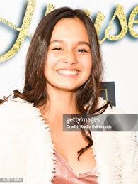 Alex Narvaez's Instagram, Twitter & Facebook