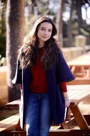 She became famous for her work on the tv series i̇çerde. Damla Colbay Photo Gallery Famousfix