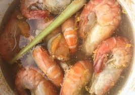 Merebus makanan adalah cara memasak yang lebih sehat dibanding menggoreng. Resep Udang Rebus Enjoy Oleh Anisah Nurmala Cookpad