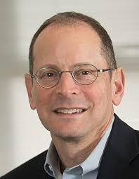 Amazon.com: The Happiness Curve: Why Life Gets Better After 50:  9781427292971: Rauch, Jonathan, Fass, Robert: Books