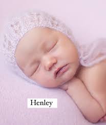 Im so lucky to be their mommy🙏❤️ I'm trying to figure out who the twins  look the most like? Big sissy or big bro?🤔 what do you think?🤷🏼‍♀️ Even  though the twins