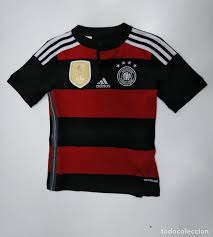 Descubre la nueva camiseta del equipo alemania : Camiseta De Alemania Seleccion Alemana Dorsal Vendido En Venta Directa 146374174