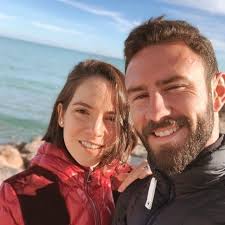 Ana Galvan (@analaugalvan) • Threads, Say more