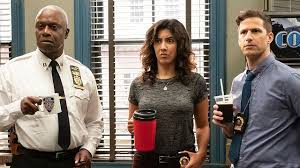 Detektiv samberg je dobrý polda, který se nikdy nepředřel ani nedodržoval… Brooklyn Nine Nine Season 6 Episode 7 Recap Comingsoon Net