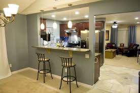 Les cuisines ouvertes ont la cote ! Cuisine D Office Avec Un Mur Ouvert A La Salle A Manger Description De Pinterest C Decoration Cuisine Moderne Idee Deco Cuisine Cuisines Maison