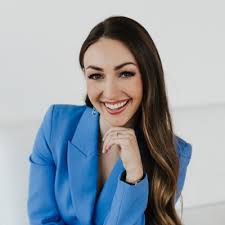 After three incredible years with Nissan Europe, it's time to move in a new  career direction. I joined Nissan Europe's Product Marketing team with the  task of managing Juke End Items (SKUs),