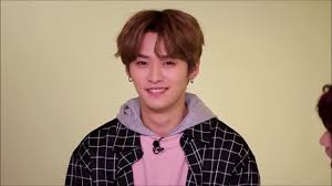 #minho #lee minho #lee know #seungmin #kim seungmin #stray kids #skz #leeknownet #createskz #m.gif #m.mine #flashing tw #on god. Stray Kids Lee Know Minho Cute Laugh English Eyesbrow Dance Singing Moments Youtube