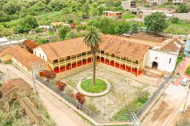 Conozca La Casa Hacienda de Illanya