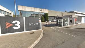 Watch three live on your pc, mac, apple tv, mobile, chromecast, tablet or smart tv Un Periodista De Tv3 Ejerce Por Primera Vez La Clausula De Conciencia