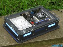 Einen eigenen windows 10 pc für office oder gaming zusammenzubauen ist nicht schwer und jeder kann sich seinen eigenen pc aus selbst zusammen gestellten komponenten bauen, wenn er einige dinge beachtet. Diy Mini Itx Gehause Fur Einen Htpc Zotac Ion Itx Mainboard Mit Rgb Leuchtelementen Komplett Gefertigt Aus Plexiglas Und Pc Gehause Computergehause Gehause